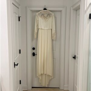 STUNNING! Custom Made Vintage 1970’s Ivory Silk, Lace, & pearls Wedding Dress!!!